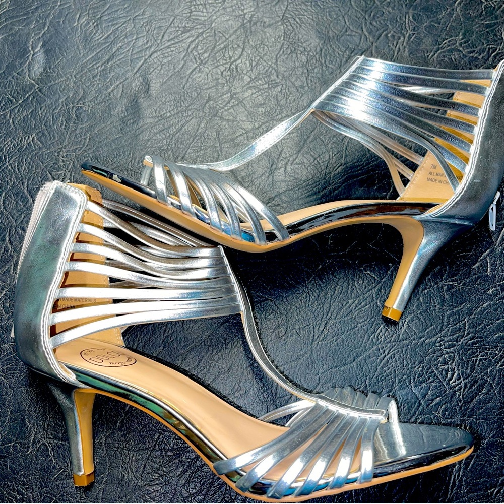 Dolce By Mojo Moxy Tinsel Women's Heels
